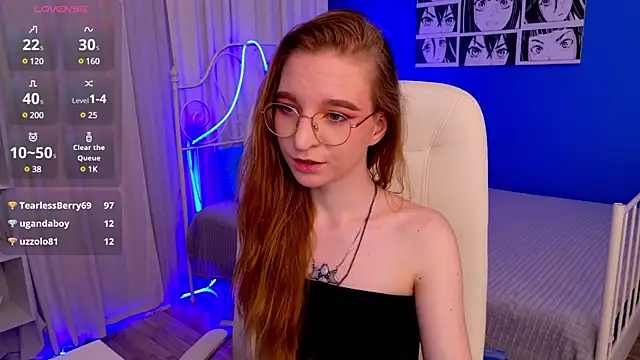 Snapshot of VioletShine chatting on 02-17-25, 06:04 VioletShine online show from 02-17-25, 06:04