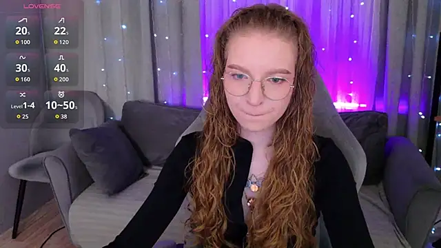 VioletShine online show from 03-25-26, 01:06