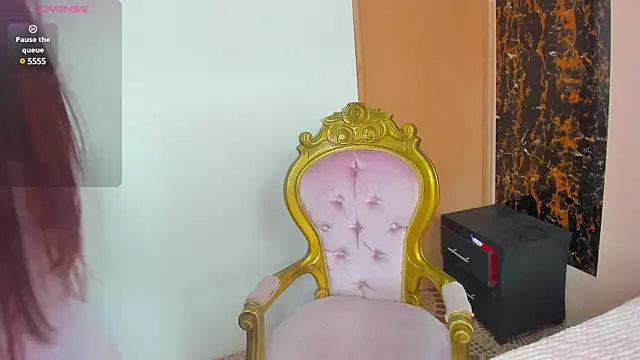 Snapshot of SarayMoorex_ chatting on 03-22-25, 03:09 SarayMoorex online show from 03-22-25, 03:09