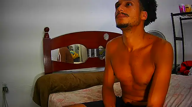 SkinnyLatinMan online show from 02-17-25, 03:31