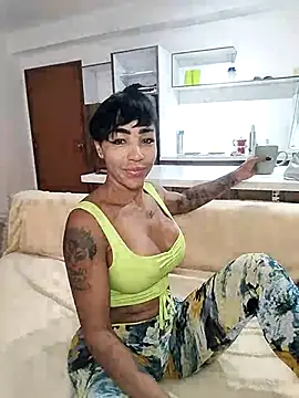 Snapshot of Alison_fitness chatting on 03-02-25, 12:22 Alison fitness online show from 03-02-25, 12:22