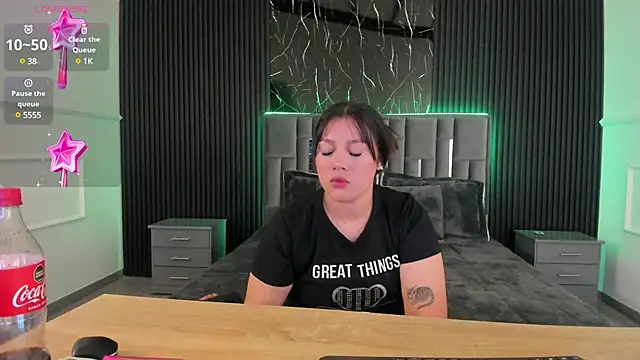 CelestteBloom online show from 01-29-25, 03:22