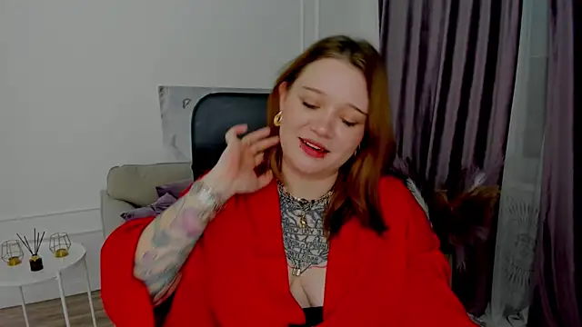 MoonLghte online show from 01-15-25, 10:46