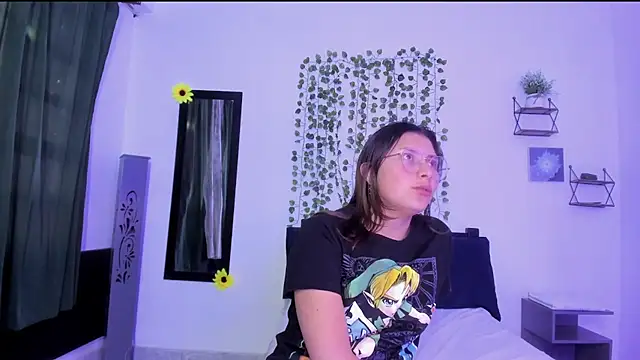 Noellesable online show from 12-27-24, 08:28