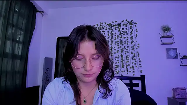 Noellesable online show from 01-18-25, 09:13