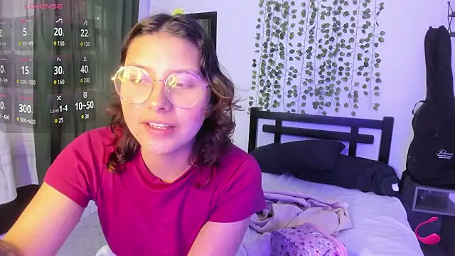 Noellesable online show from 03-17-25, 06:32