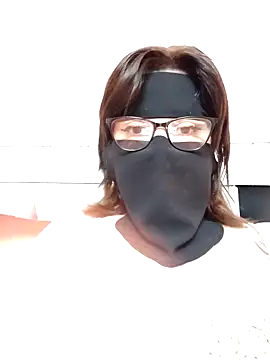 Snapshot of big_yoyo chatting on 03-16-25, 02:10 big yoyo online show from 03-16-25, 02:10