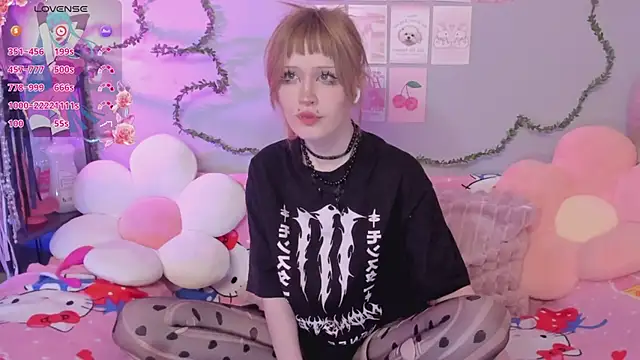 EvaStevs online show from 04-29-26, 09:43