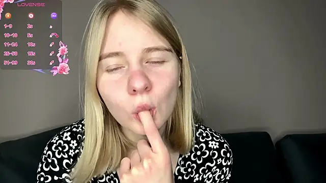 OdelinaFicken online show from 03-16-26, 07:34