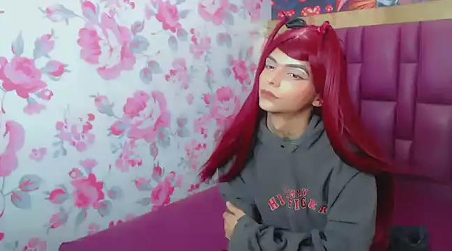 Luna and valery online show from 02-12-25, 07:35