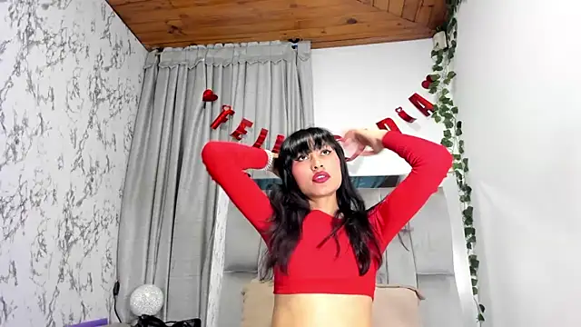 Snapshot of carla_77 chatting on 02-17-25, 12:38 carla 77 online show from 02-17-25, 12:38