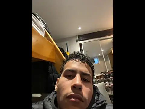Snapshot of johnycash21 chatting on 03-02-26, 10:05 johnycash21 online show from 03-02-26, 10:05