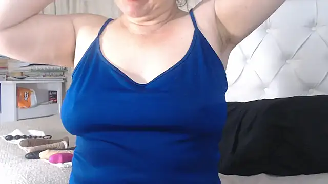 Snapshot of maturepriscila chatting on 01-23-25, 04:59 maturepriscila online show from 01-23-25, 04:59