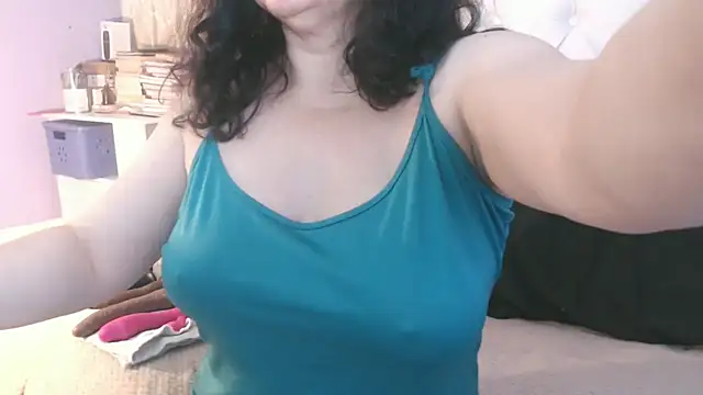 Snapshot of maturepriscila chatting on 02-23-25, 02:25 maturepriscila online show from 02-23-25, 02:25