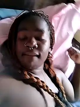 Snapshot of MelaninSexyDoll chatting on 01-10-25, 10:28 MelaninSexyDoll online show from 01-10-25, 10:28