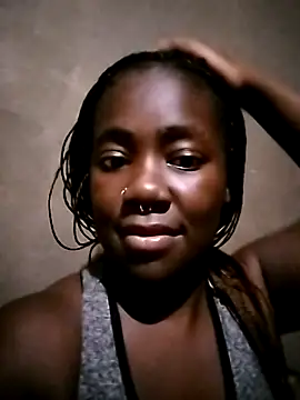 Snapshot of MelaninSexyDoll chatting on 01-14-25, 10:23 MelaninSexyDoll online show from 01-14-25, 10:23