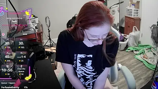 LilyFoxxx online show from 09-17-25, 03:30