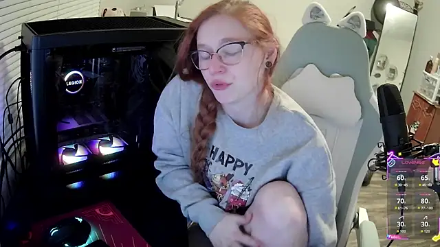 LilyFoxxx online show from 10-19-25, 03:18