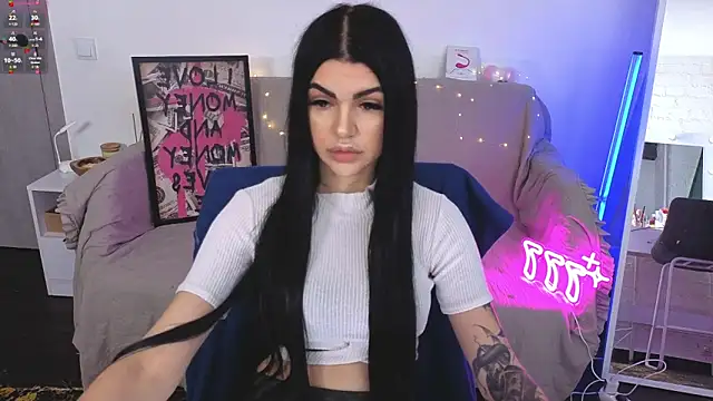 Tiffany lab online show from 10-18-25, 07:53