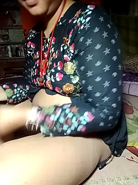 Snapshot of Super-Couple chatting on 02-18-25, 03:31 Super-Couple online show from 02-18-25, 03:31
