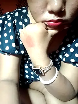 Snapshot of Super-Couple chatting on 02-22-25, 01:46 Super-Couple online show from 02-22-25, 01:46