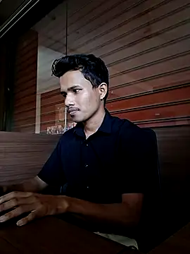 Romeo Creator online show from 03-31-26, 12:16