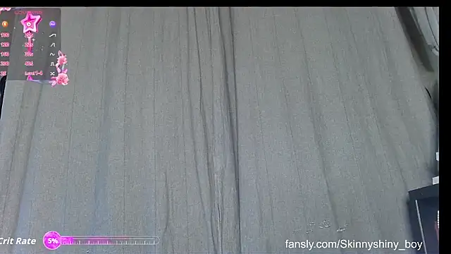 Snapshot of Skinnyshiny_boy chatting on 05-18-26, 06:52 Skinnyshiny boy online show from 05-18-26, 06:52
