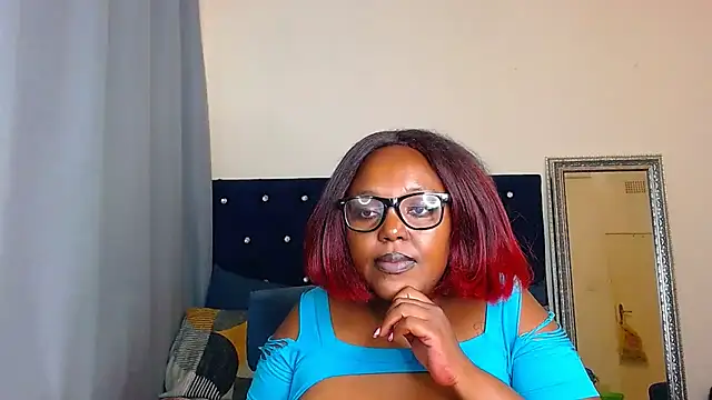 Snapshot of CHERRYYUMMY chatting on 12-29-24, 11:50 CHERRYYUMMY online show from 12-29-24, 11:50
