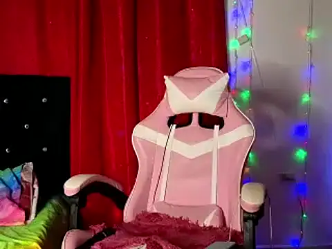 Sweet xuee18 online show from 01-17-25, 10:44