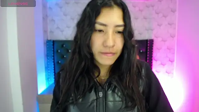 Sofi hot 4m online show from 10-09-25, 05:22