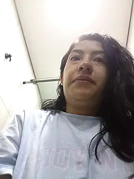 Sofi hot 4m online show from 05-07-26, 01:05