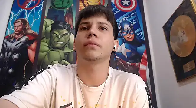 Snapshot of Jonathan_Moreau chatting on 01-12-25, 02:52 Jonathan Moreau online show from 01-12-25, 02:52