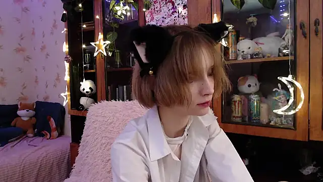 cloudgirrl online show from 02-27-25, 01:05