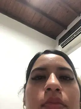 Amira  Fatima online show from 02-12-25, 01:27