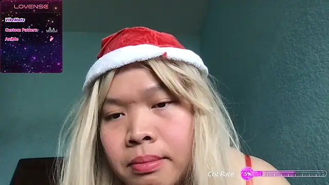 Snapshot of Jessica-Aine chatting on 12-21-24, 11:34 Jessica-Aine online show from 12-21-24, 11:34