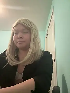 Snapshot of Jessica-Aine chatting on 01-10-25, 05:37 Jessica-Aine online show from 01-10-25, 05:37
