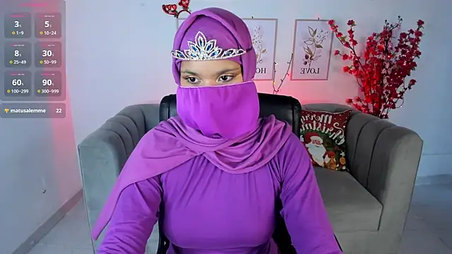 Snapshot of saray_halam chatting on 12-13-24, 06:27 saray halam online show from 12-13-24, 06:27