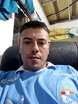 Kratosz100 online show from 06-08-26, 03:18