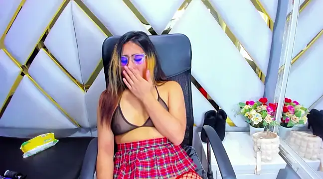 Snapshot of Freya_Miller_ chatting on 03-17-25, 08:51 Freya Miller online show from 03-17-25, 08:51