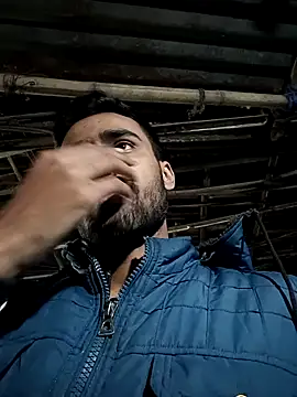 Snapshot of Skinny_Bigass_23 chatting on 01-16-25, 04:18 Skinny Bigass 23 online show from 01-16-25, 04:18