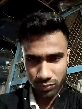 Snapshot of Skinny_Bigass_23 chatting on 02-17-25, 02:26 Skinny Bigass 23 online show from 02-17-25, 02:26