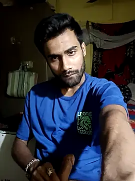 Snapshot of Skinny_Bigass_23 chatting on 03-21-25, 07:35 Skinny Bigass 23 online show from 03-21-25, 07:35