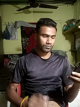 Snapshot of Skinny_Bigass_23 chatting on 03-24-26, 05:56 Skinny Bigass 23 online show from 03-24-26, 05:56