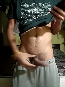 Snapshot of Skinny_Bigass_23 chatting on 05-02-26, 05:56 Skinny Bigass 23 online show from 05-02-26, 05:56