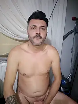 Snapshot of hot_man_eray chatting on 12-22-25, 08:39 hot man eray online show from 12-22-25, 08:39