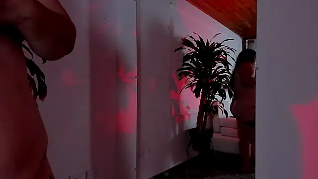 Meli Meli online show from 01-24-25, 03:22