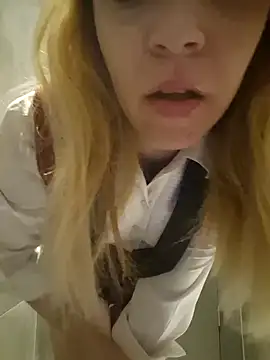 SUSELLAM1 online show from 12-22-24, 07:22