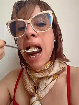 Snapshot of Goddess-Love- chatting on 02-14-25, 05:14 Goddess-Love- online show from 02-14-25, 05:14