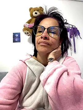 Snapshot of Goddess-Love- chatting on 09-16-25, 09:54 Goddess-Love- online show from 09-16-25, 09:54
