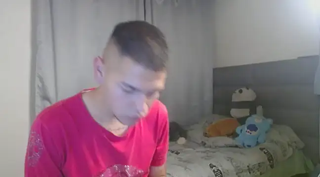 Snapshot of MarceloMilk chatting on 02-26-25, 03:21 MarceloMilk online show from 02-26-25, 03:21